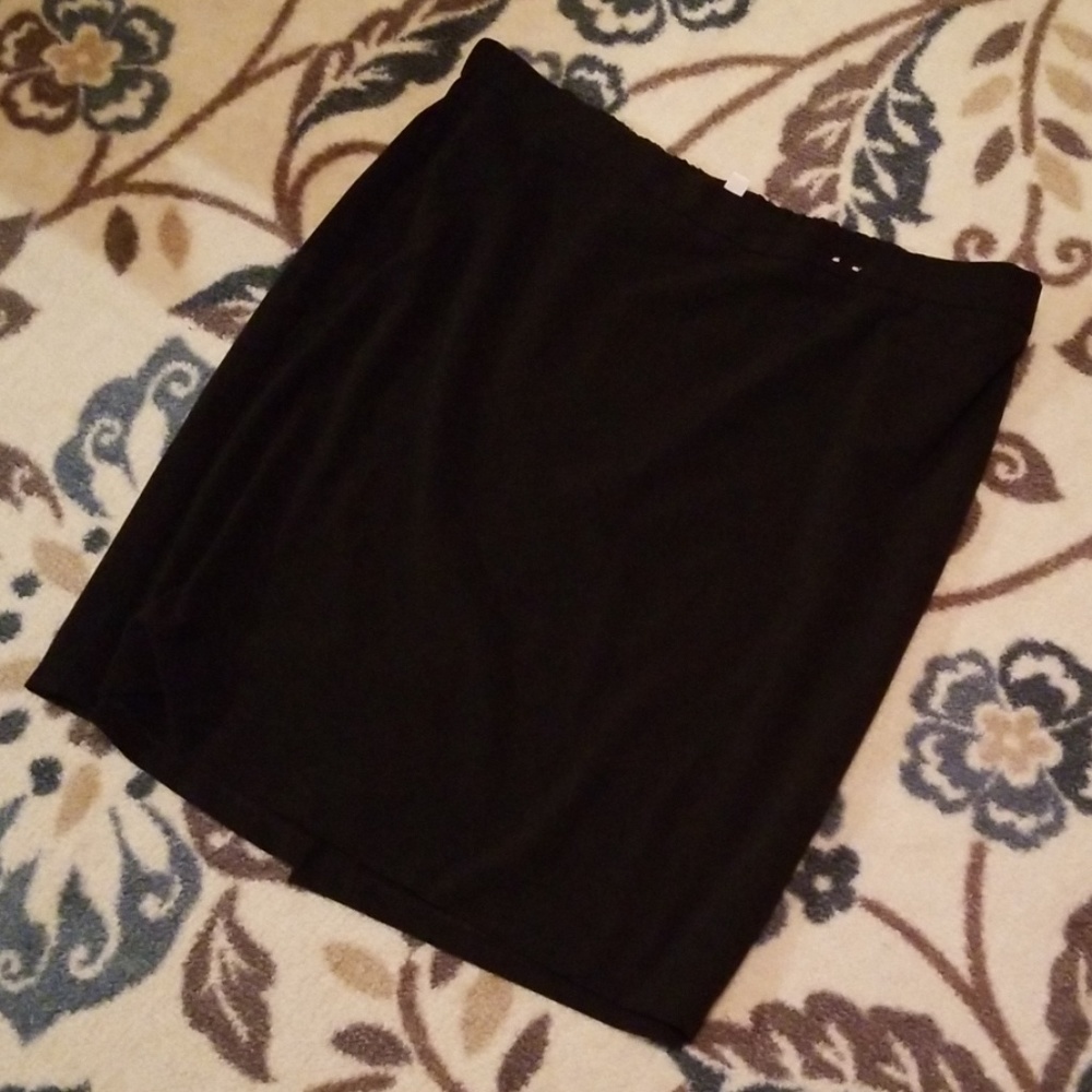 🔥🔥🔥NWOT Bobbie Brooks Skirt